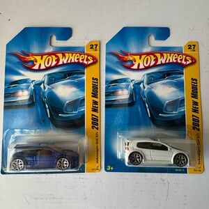 Hot Wheels 2008 New Models Volkswagen Golf GTI Lot Of 2 Variation